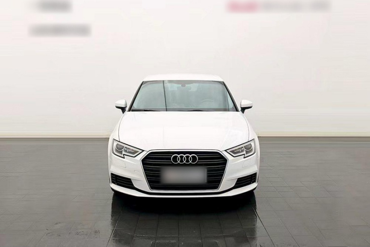 奥迪A3 2018款 30周年年型 Sportback 35 TFSI 进取型车身外观6003