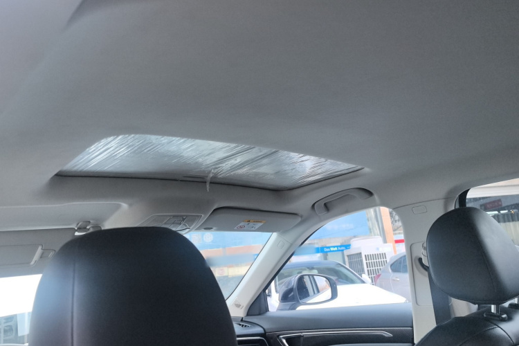 奔腾T55 2022款 1.5T 自动飞跃款中控内饰22