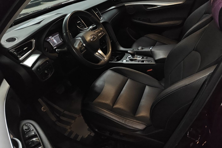 英菲尼迪QX50 2020款 2.0T 四驱领航版局部细节19