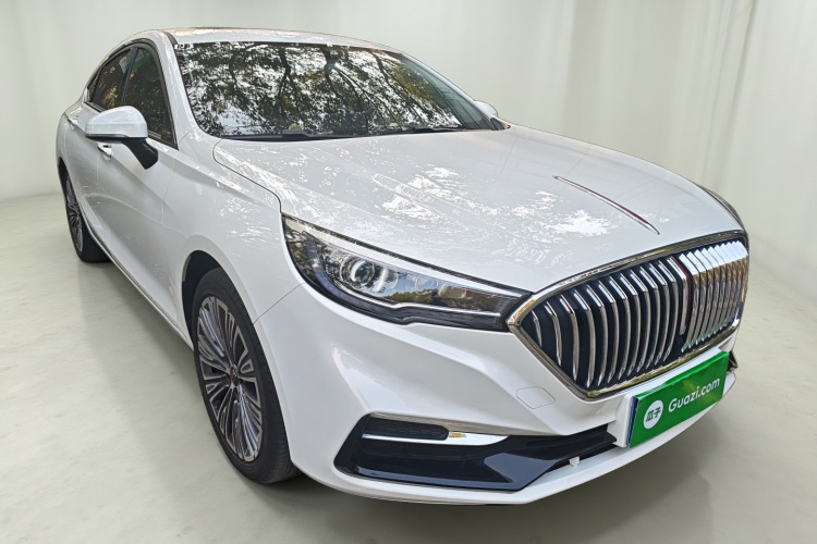 红旗H5 2022款 经典款 改款 1.5T DCT旗韵版车身外观3