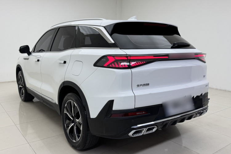 北京汽车 北京X7 2023款 1.5TD DCT超享+版车身外观6003