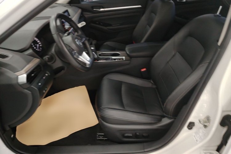 日产 天籁 2021款 2.0L XL 舒适版局部细节19