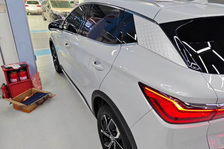 比亚迪 元PLUS 2023款 冠军版 430KM 超越型车身外观6003