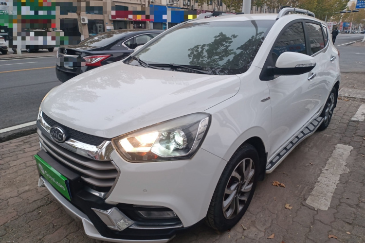 江汽集团 瑞风S2 2017款 1.5L CVT豪华智能型车身外观1