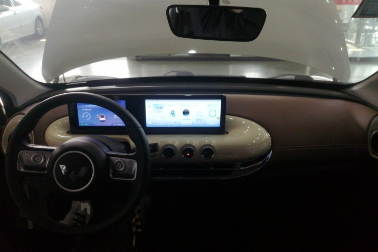 五菱汽车 五菱缤果 2024款 333km 悦享款中控内饰7002