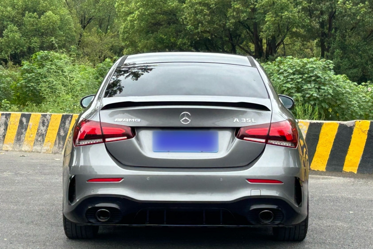 奔驰A级AMG 2022款 AMG A 35 L 4MATIC车身外观6012