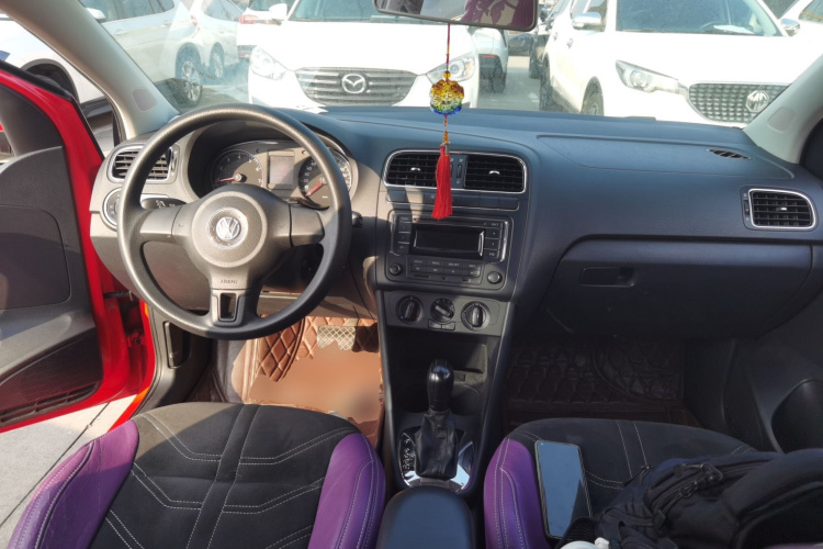 大众 Polo 2013款 1.6L 自动舒适版中控内饰12