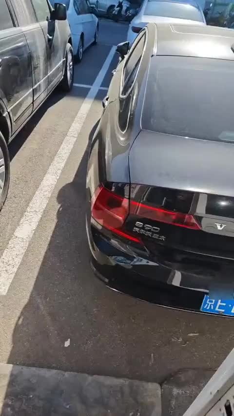 沃尔沃S90 2019款 T5 智逸版讲解2