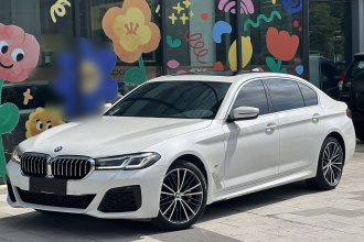 宝马5系 2022款 530Li 领先型 M运动套装