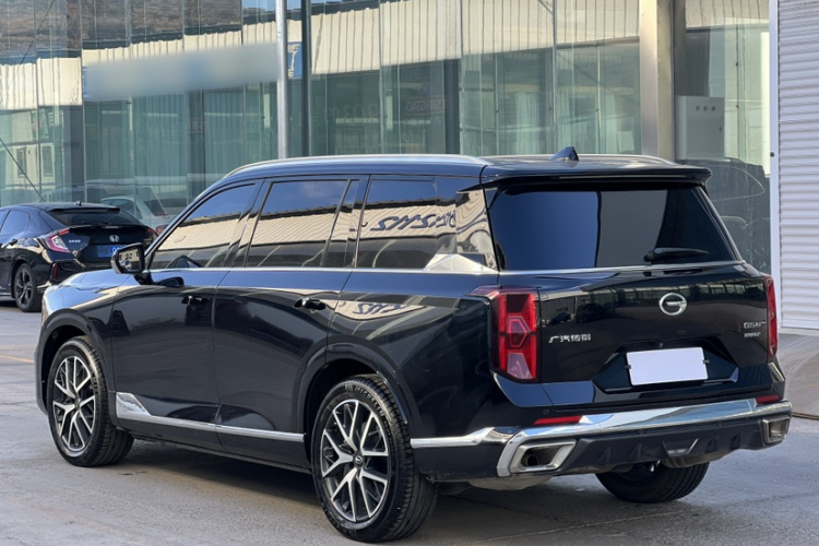 广汽传祺 传祺GS8 2022款 双擎系列 2.0TM 四驱尊贵版 （七座）车身外观6001