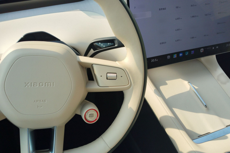 小米汽车 小米YU7 2025款 超长续航高性能四驱Max版局部细节18