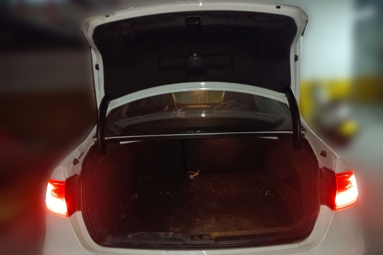 奥迪A4L 2015款 45 TFSI quattro个性运动型局部细节23