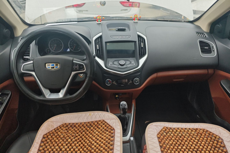 吉利汽车 金刚 2016款 1.5L 手动精英型中控内饰12