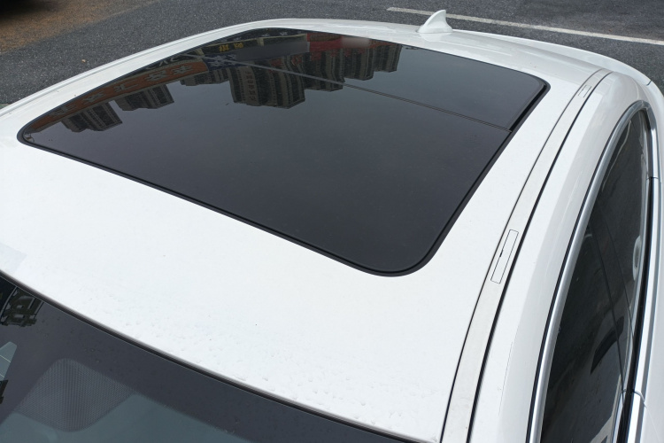 宝马2系(进口) 2023款 225i 四门轿跑车 M运动套装局部细节57