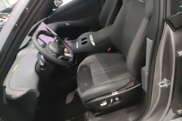 小米汽车 小米YU7 2025款 超长续航后驱版中控内饰19