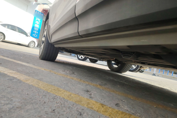 沃尔沃XC40 2023款 B4 四驱智雅豪华版局部细节9002