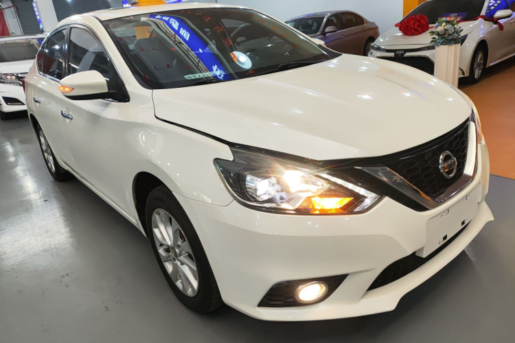 日产 轩逸 2019款 1.6XV CVT智联尊享版 国VI车身外观6002