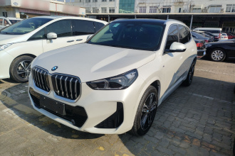 宝马X1 2023款 sDrive25Li M运动套装