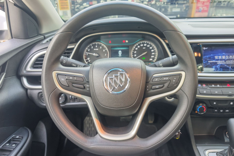 别克 英朗 2021款 改款 典范 1.5L 自动精英型中控内饰7002