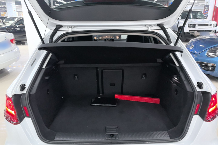 奥迪A3 2014款 Sportback 35 TFSI 自动进取型局部细节23