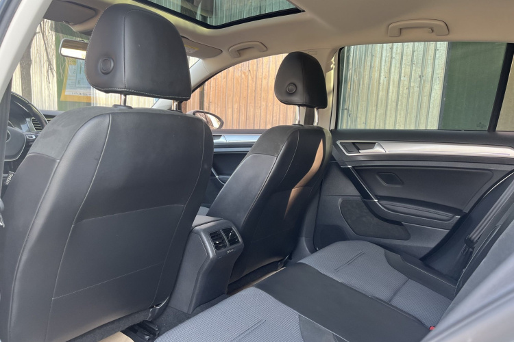 大众 高尔夫 2018款 1.6L 自动舒适型中控内饰7002