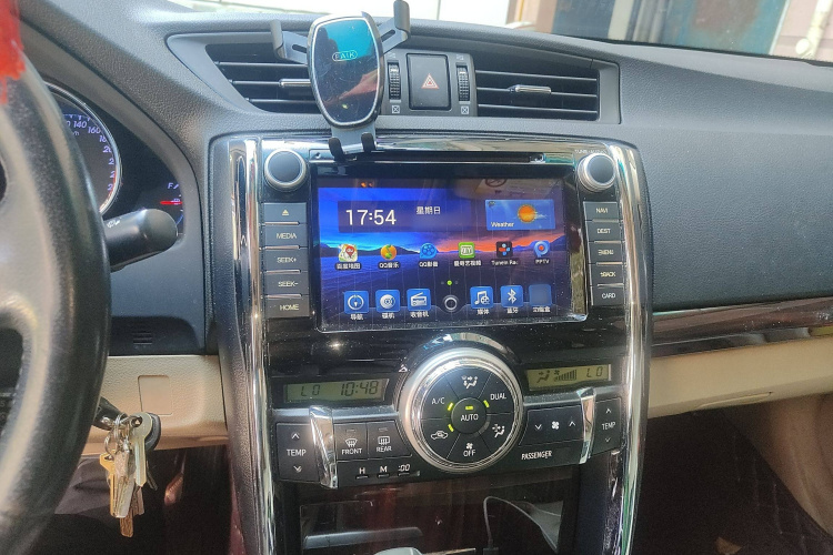 丰田 锐志 2012款 2.5V 风度菁英炫装版局部细节16