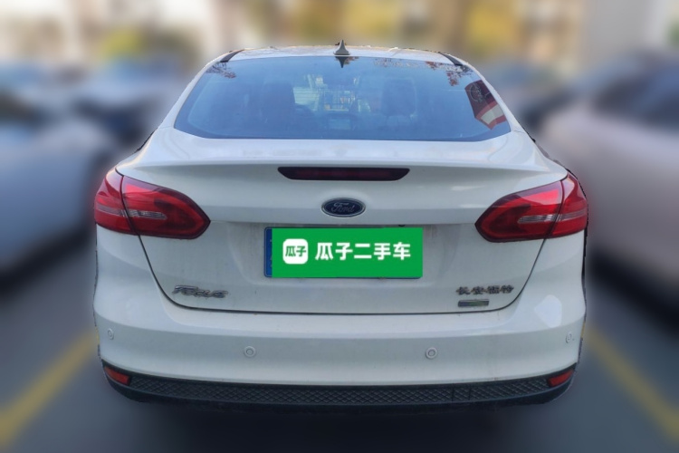 福特 福克斯 2015款 两厢 EcoBoost 180 自动精英型车身外观6