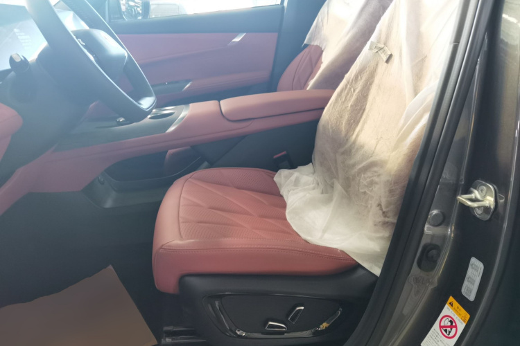 长安CS75 PLUS 2025款 第四代 UItra 2.0T 新蓝鲸 智慧劲擎型局部细节19