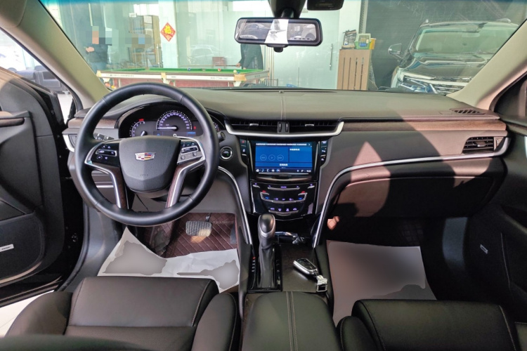 凯迪拉克XTS 2018款 28T 精英型中控内饰12