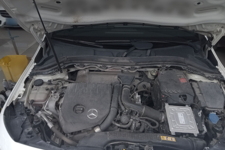 奔驰B级 2021款 B 200 时尚型机舱底盘24