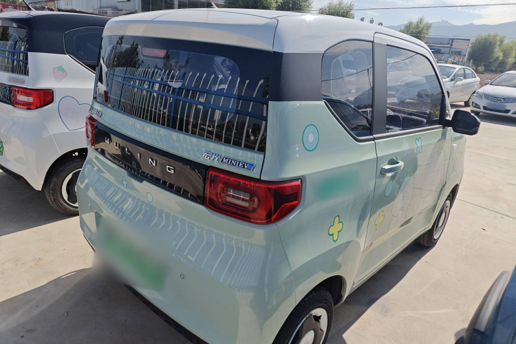 五菱汽车 宏光MINIEV 2022款 马卡龙臻享款 磷酸铁锂车身外观6003