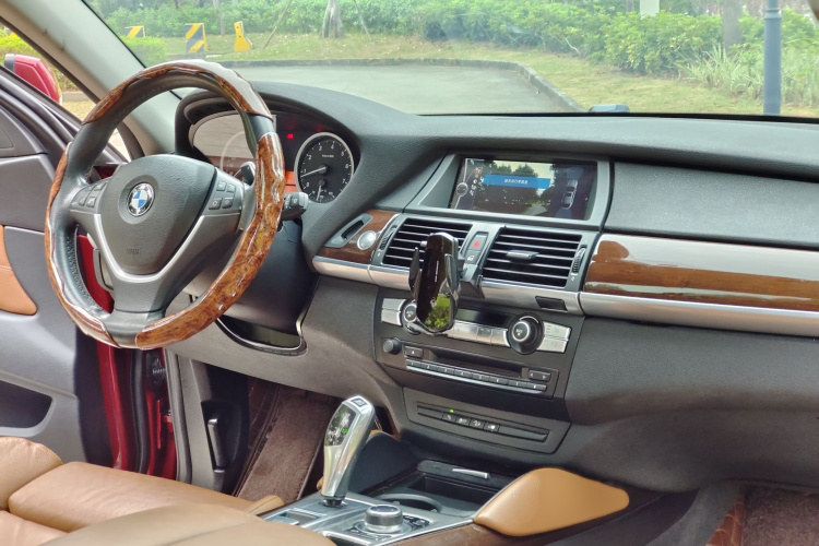 宝马X6 2013款 xDrive35i局部细节18