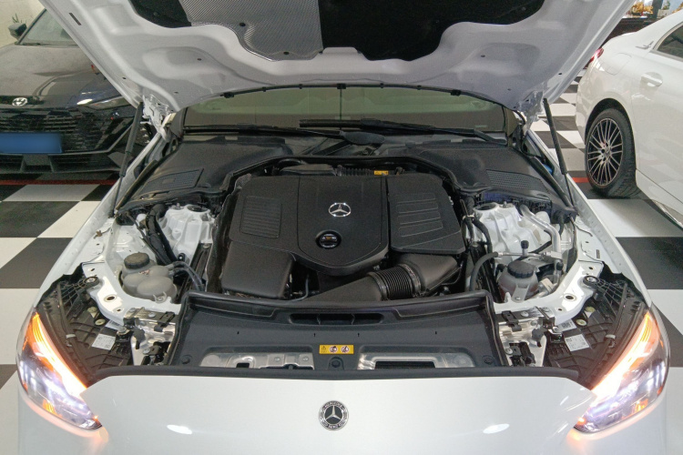 奔驰C级 2023款 C 200 L 运动版局部细节24