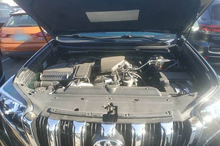 丰田 普拉多 2015款 2.7L 自动标准版机舱底盘24