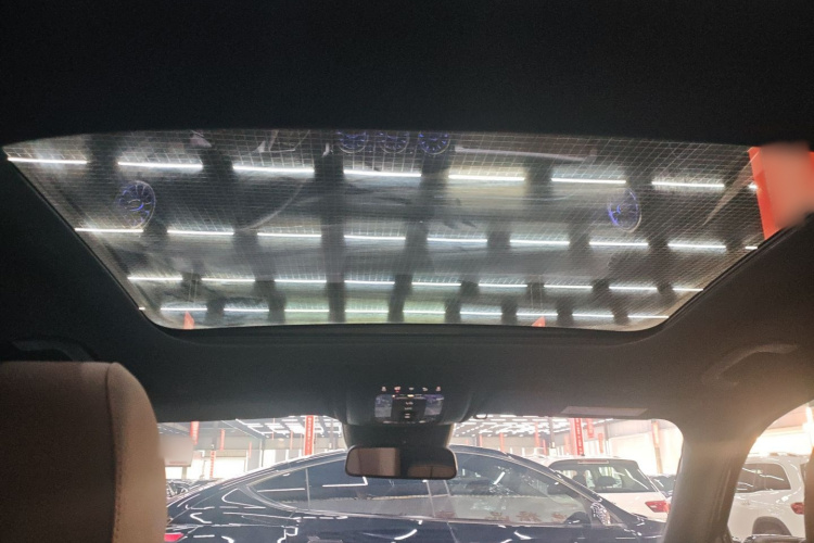 奔驰GLB 2024款 GLB 220 4MATIC局部细节22