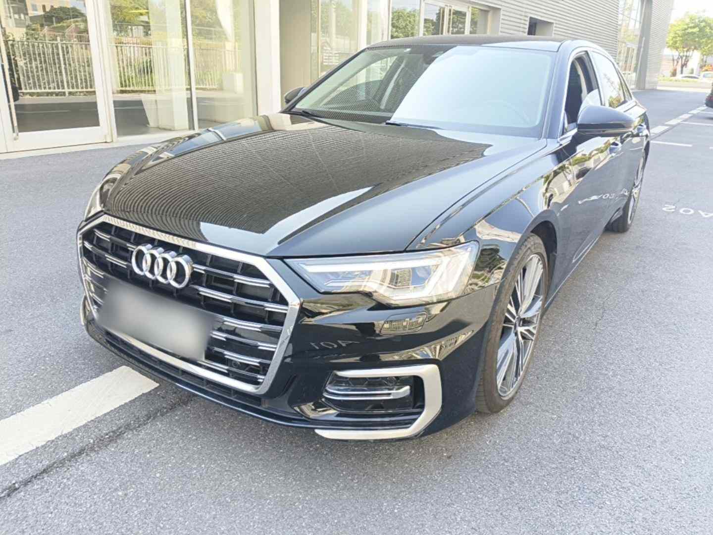 奥迪A6L 2024款 45 TFSI 臻选动感型(2)