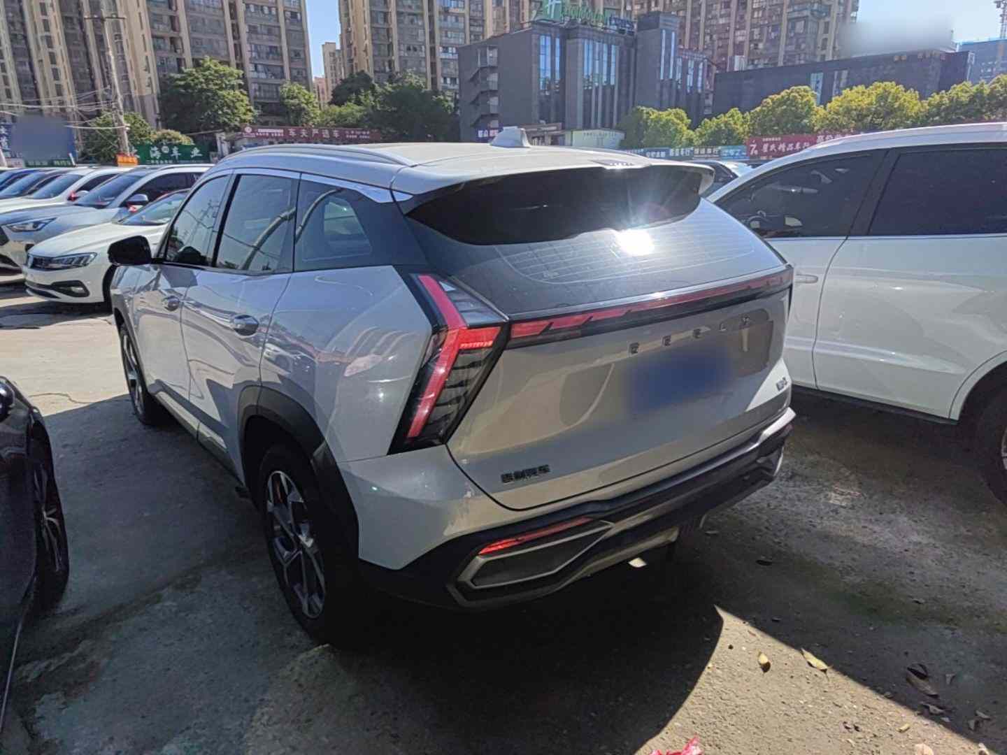 吉利汽车 博越L 2024款 1.5TD DCT尊贵版(3)
