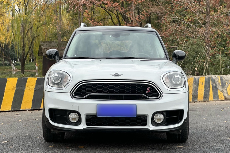 MINI Countryman 2018款 2.0T COOPER S ALL4 经典派车身外观6003
