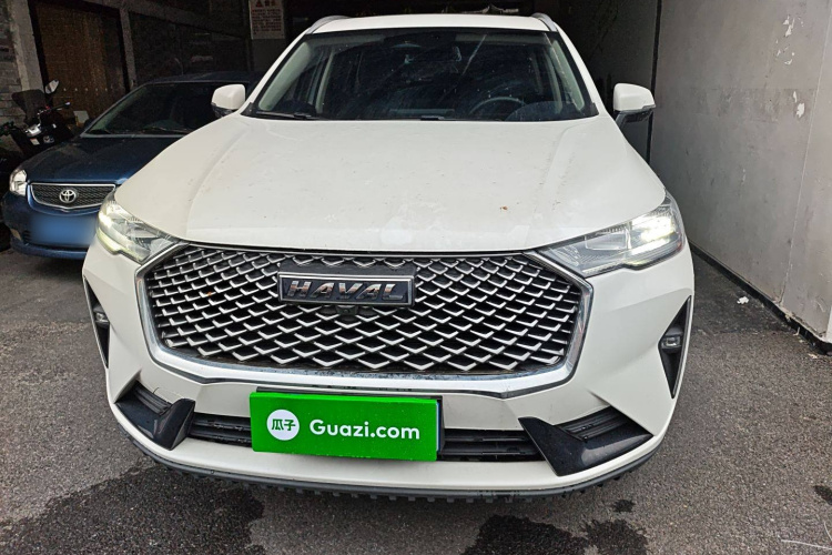 哈弗H6 2024款 1.5T 两驱经典版车身外观2