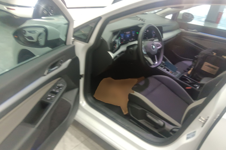 大众 高尔夫 2023款 改款 280TSI DSG Pro中控内饰20