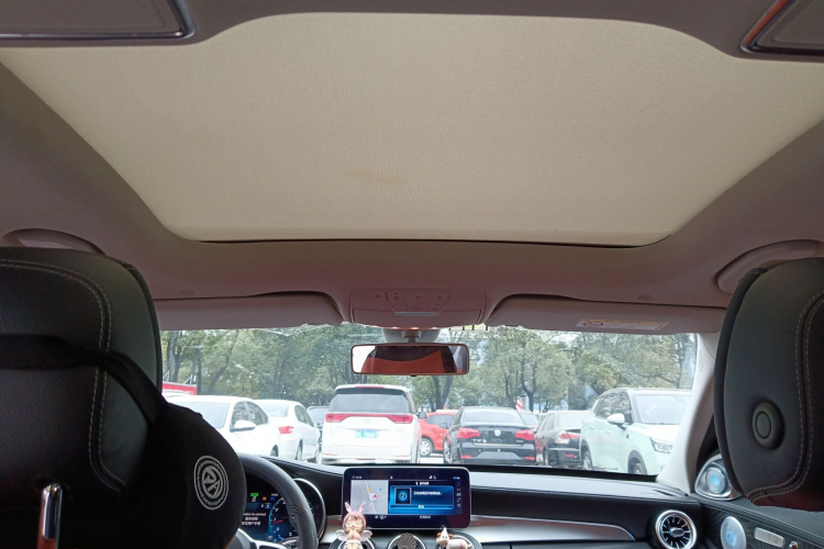 奔驰C级 2019款 C 260 L 运动版局部细节22