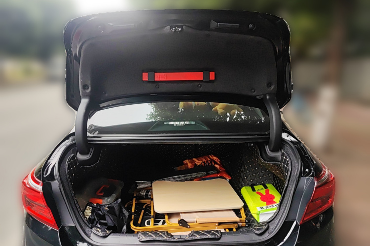 本田 英仕派 2019款 260TURBO 精致版 国VI中控内饰23