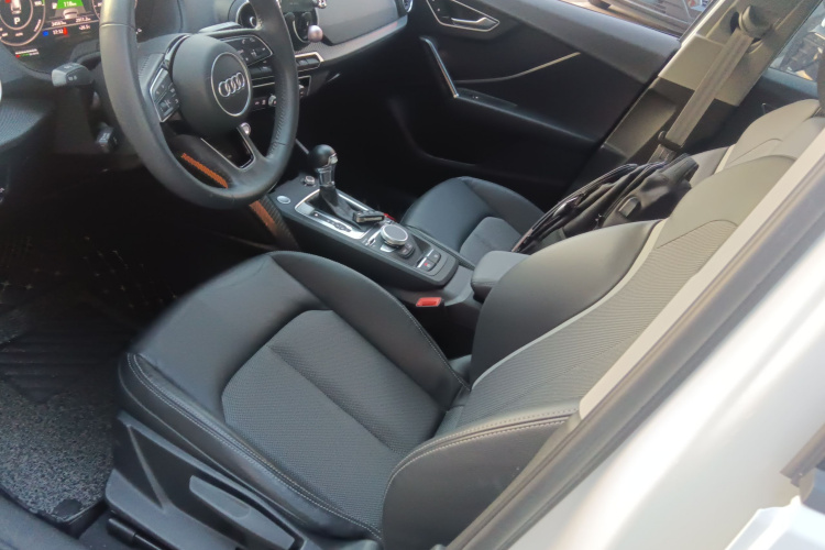 奥迪Q2L e-tron 2019款 Q2L e-tron 纯电智享型局部细节19