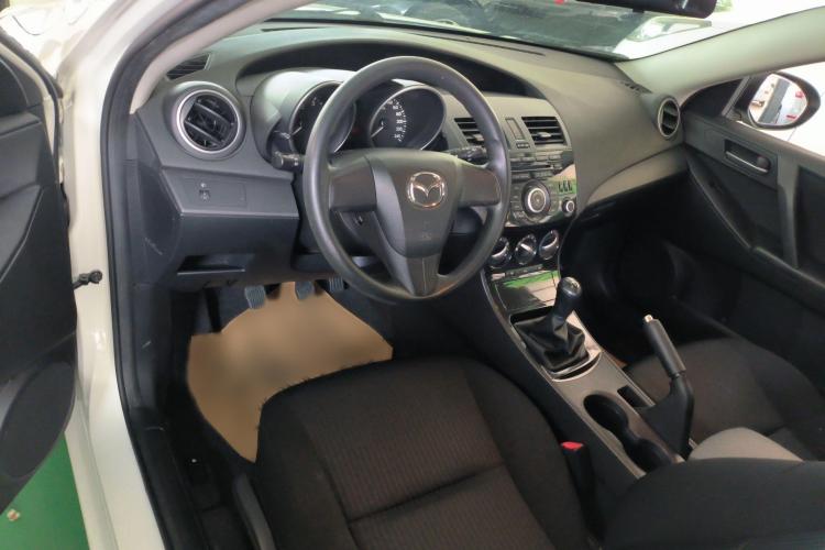 马自达3星骋 2015款 两厢 1.6L 手动舒适型中控内饰7003