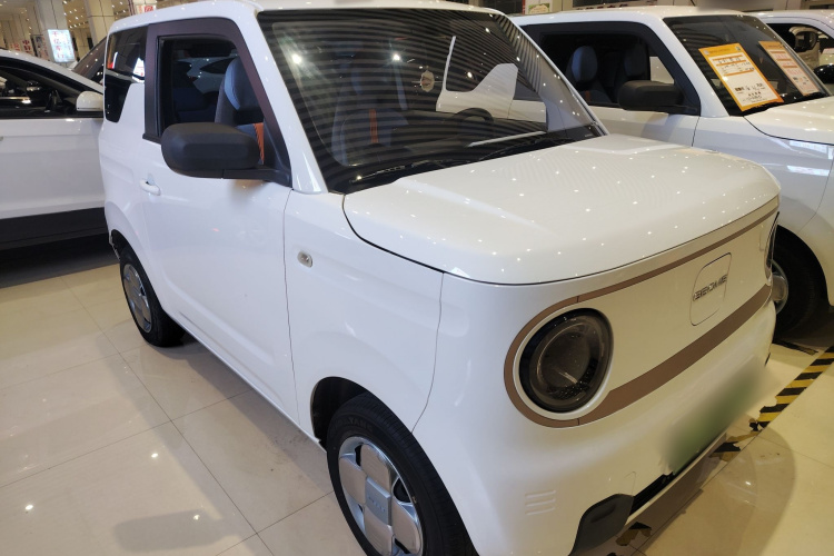 吉利银河 2023款 熊猫mini 200km 耐力熊车身外观3