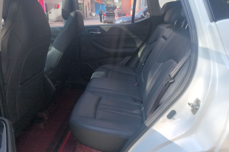 广汽传祺 传祺GS4 2021款 270T DCT优享版中控内饰21