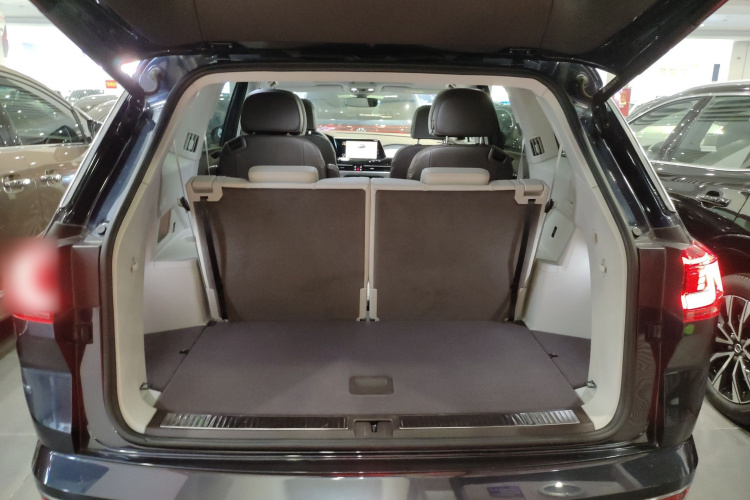 大众 揽境 2022款 380TSI 四驱豪华佳境版Pro 6座机舱底盘23