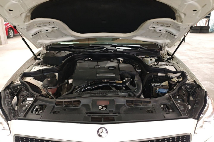 奔驰CLS 2016款 CLS 260 逸彩版局部细节24