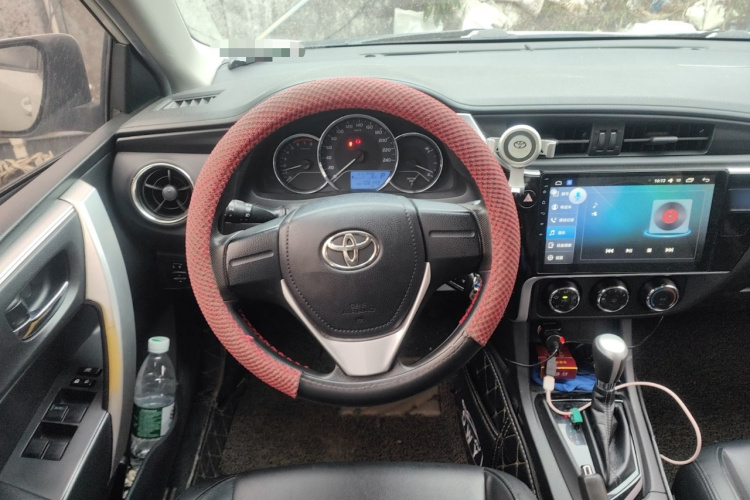 丰田 雷凌 2017款 改款 185T CVT新锐版 国V中控内饰13