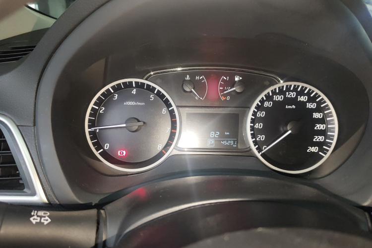 日产 轩逸 2022款 经典 1.6XE CVT舒适版局部细节14